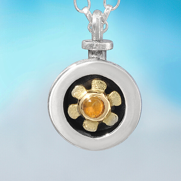 Alan Ardiff - Pendant - Little Flower